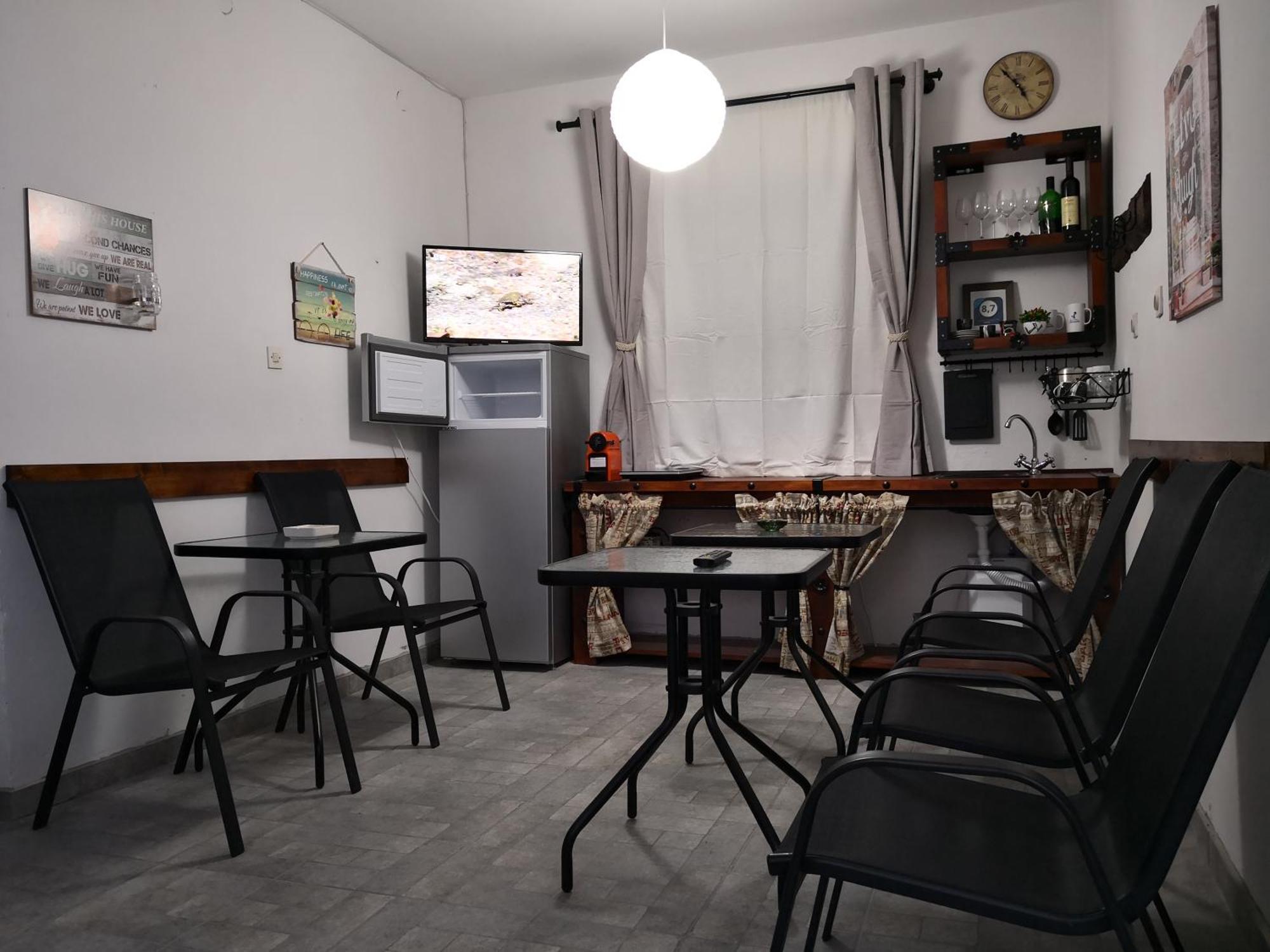 הרצג-נובי Zemunella Guest House מראה חיצוני תמונה