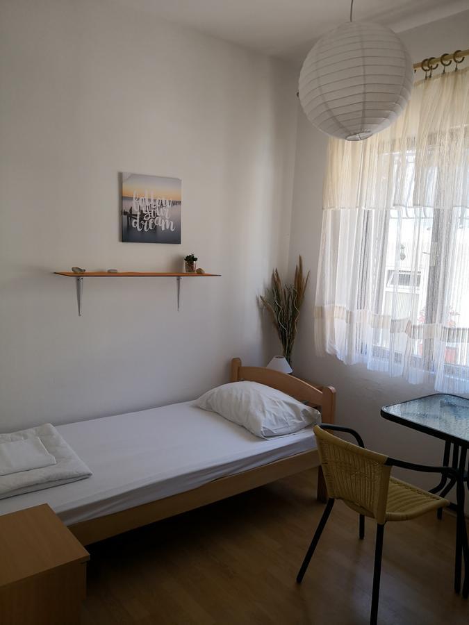 הרצג-נובי Zemunella Guest House מראה חיצוני תמונה