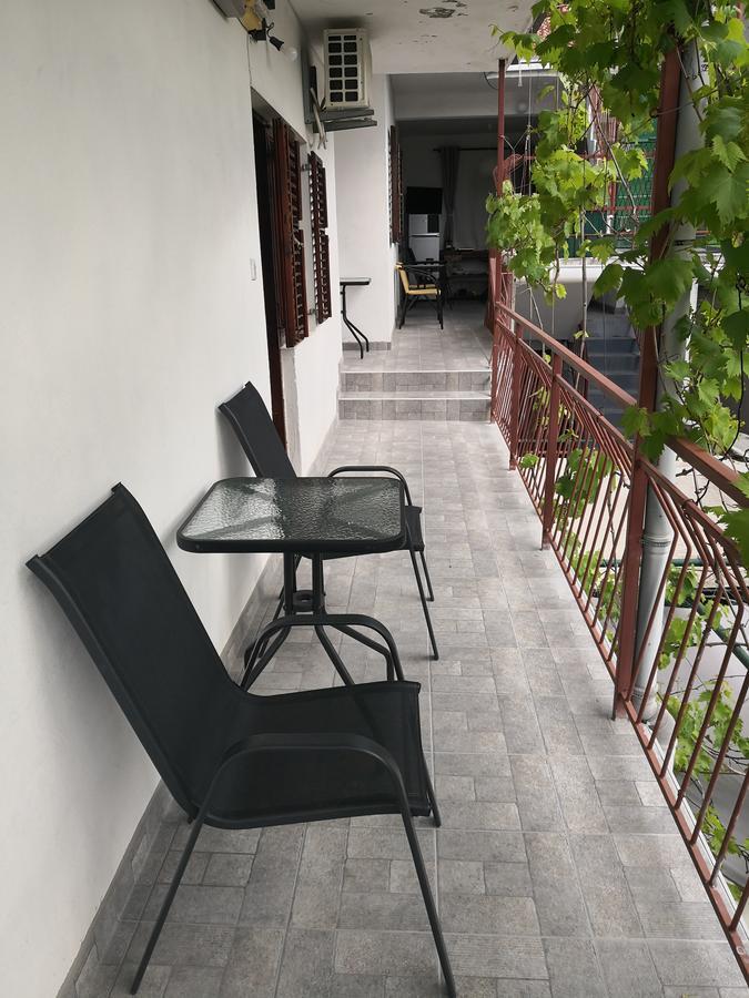 הרצג-נובי Zemunella Guest House מראה חיצוני תמונה