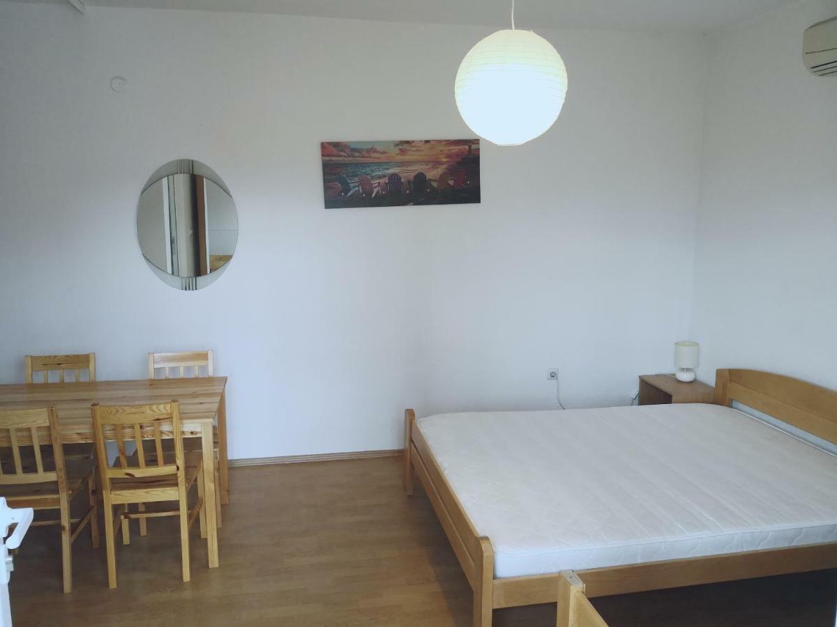 הרצג-נובי Zemunella Guest House מראה חיצוני תמונה