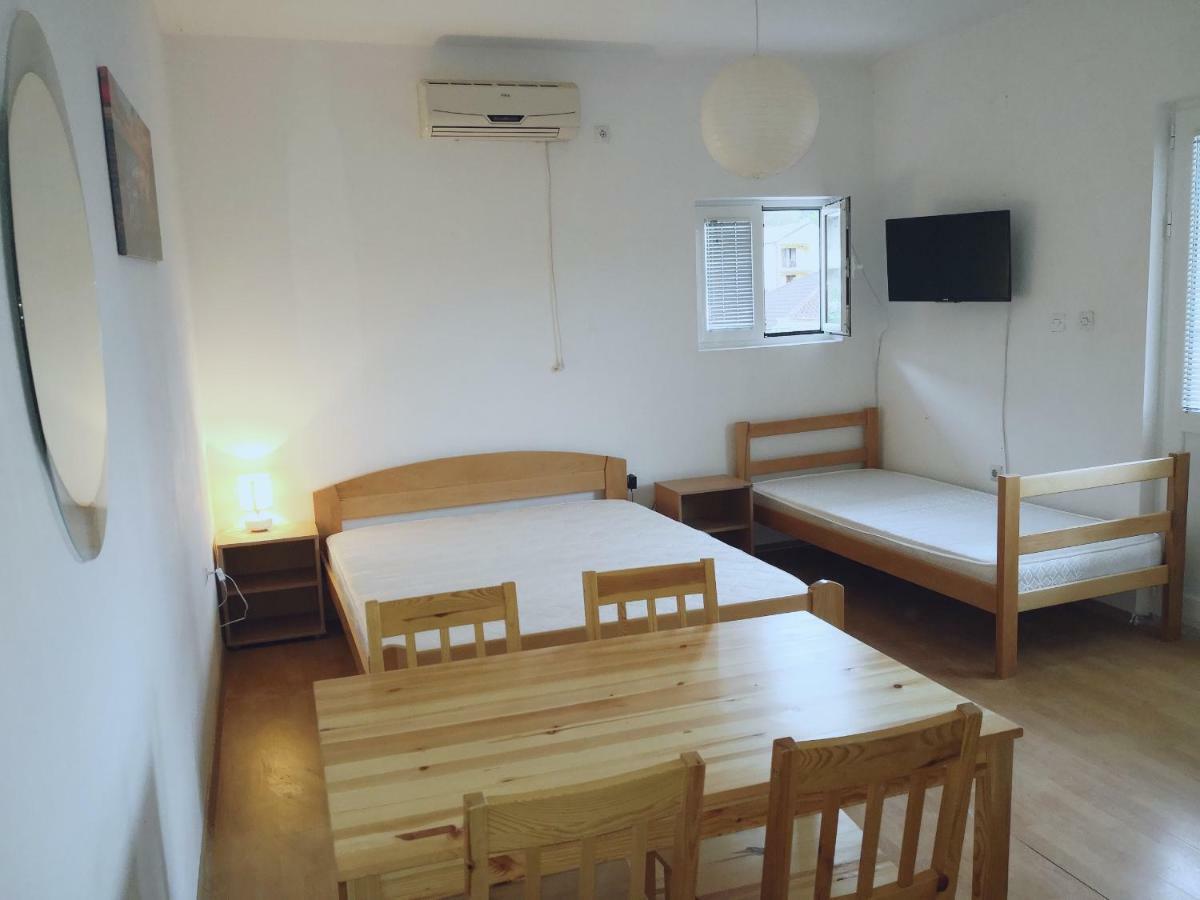 הרצג-נובי Zemunella Guest House מראה חיצוני תמונה