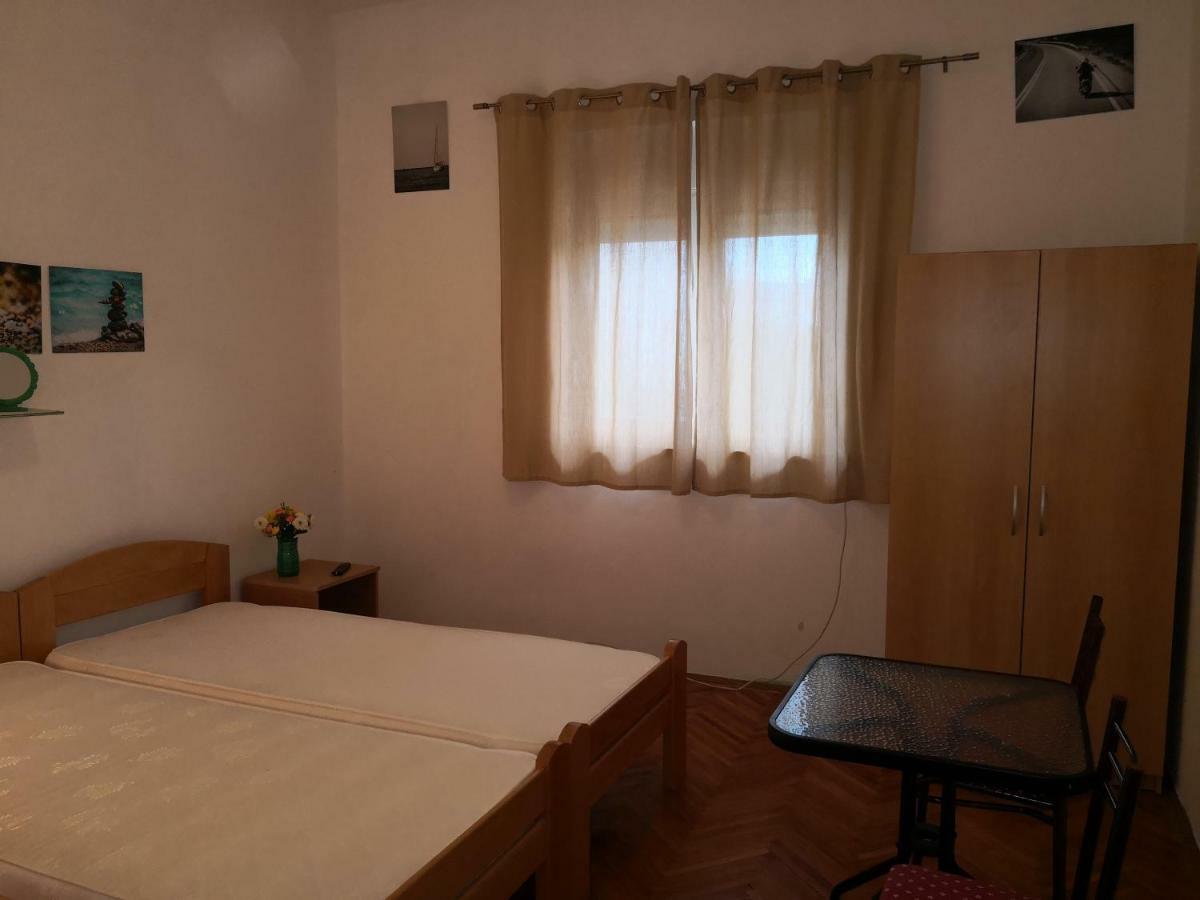 הרצג-נובי Zemunella Guest House מראה חיצוני תמונה